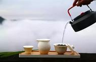 秋茶韵味：敲火试新茶，何需春风？